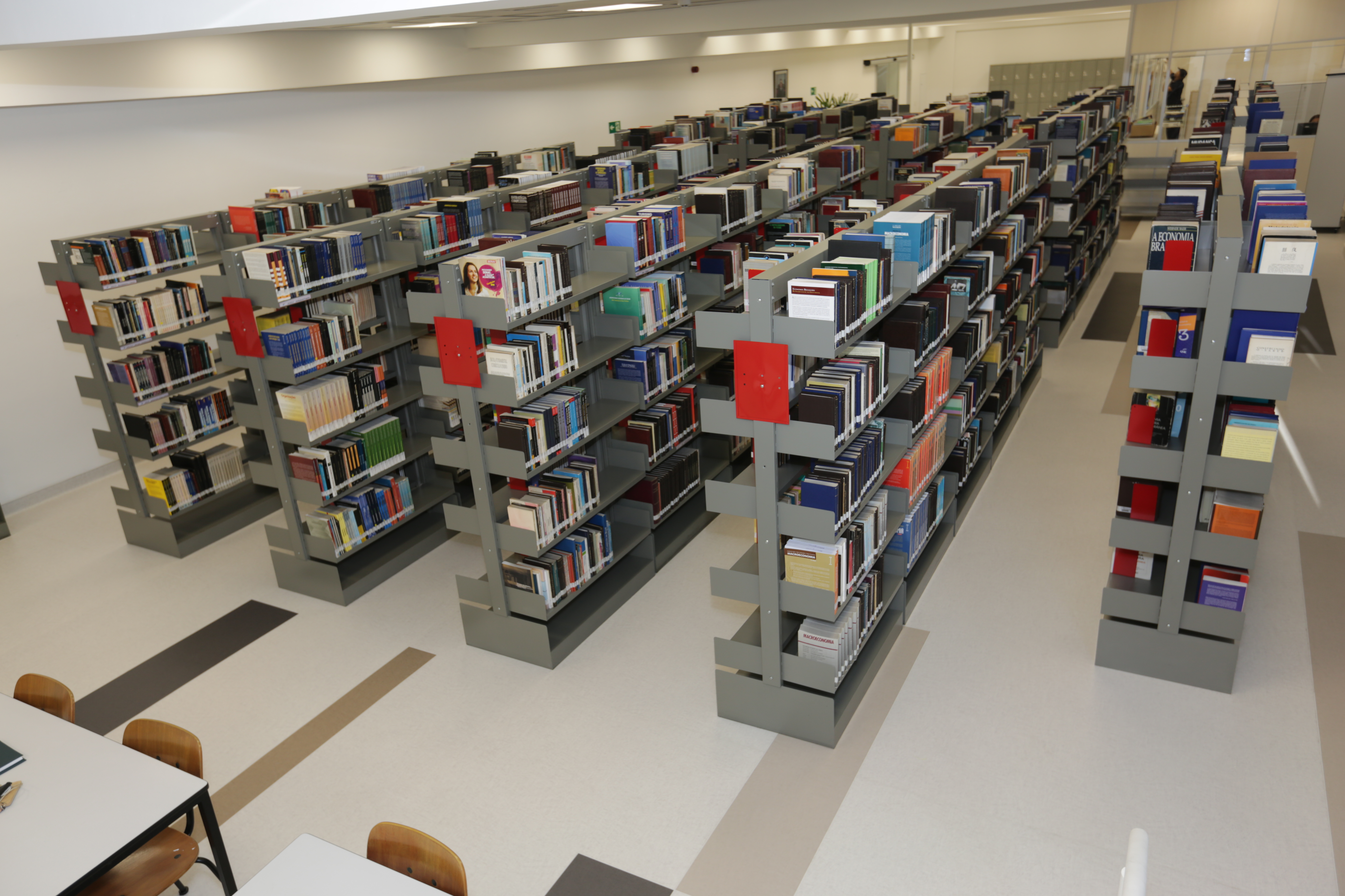 Biblioteca Sp 7